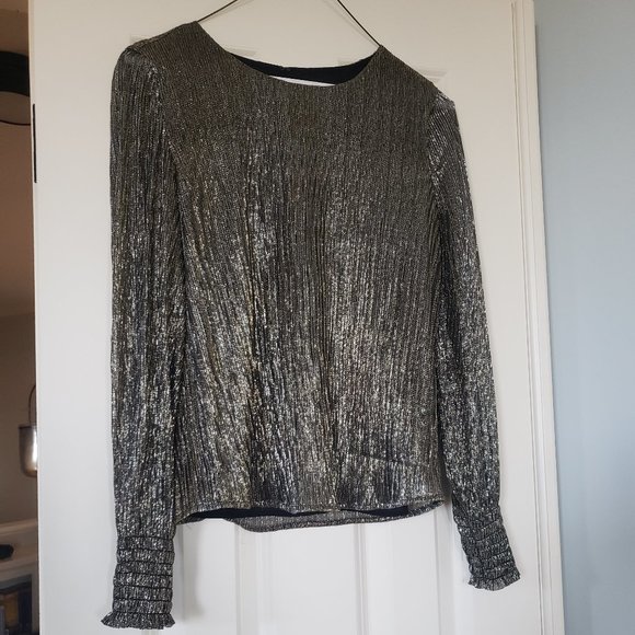 Banana Republic, XS, metallic top! - Picture 2 of 2